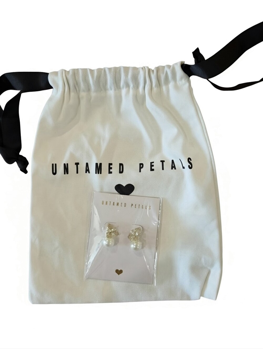 ✨ BRAND NEW ✨ Untamed Petals Sophie Pearl Drop Earrings - Picture 4 of 6